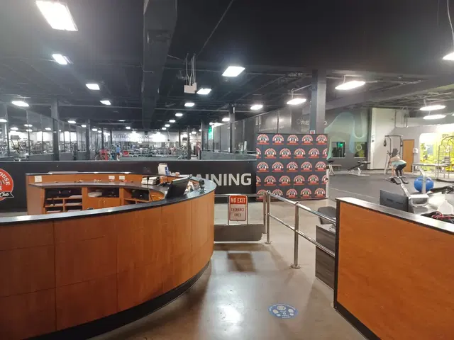 Powerhouse Gym Athletic Club