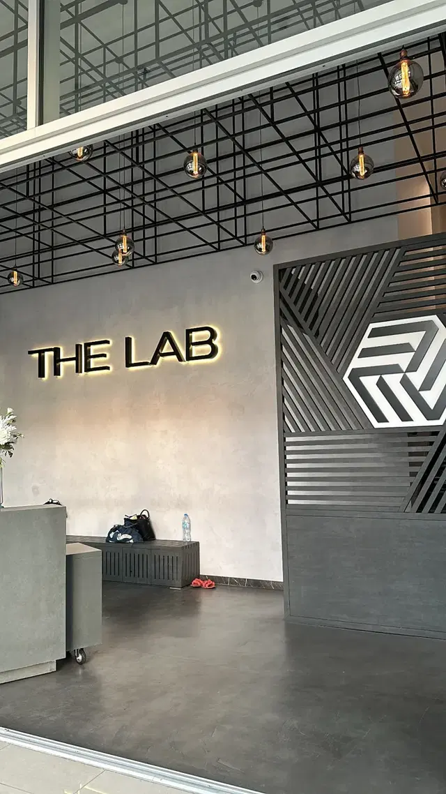 THE LAB STUDIOS