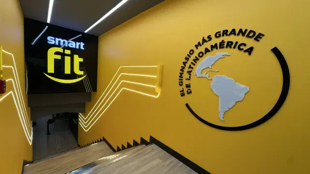 Gimnasio Smart Fit - 9 de Octubre