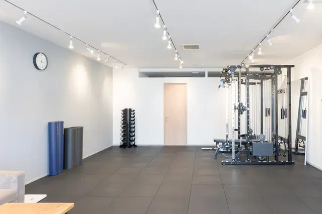 APT ROOM 札幌篠路店