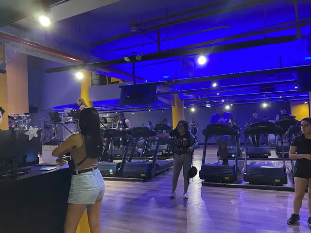 Gimnasio Smart Fit - Ovalo Varela