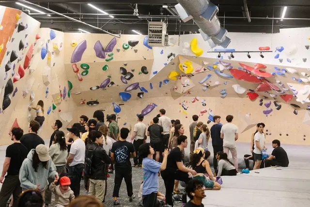 Approach Climbing