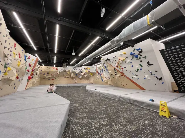 Approach Climbing