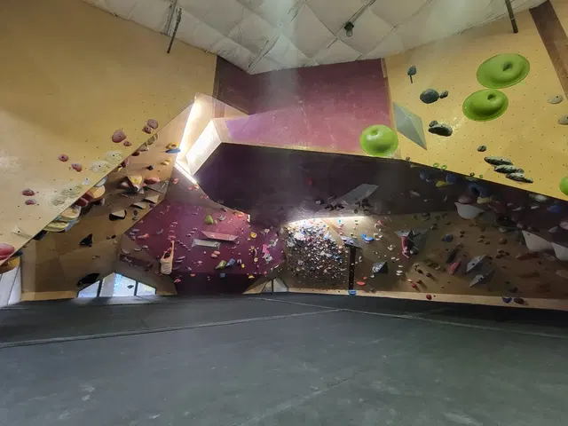 Crux Climbing Center South