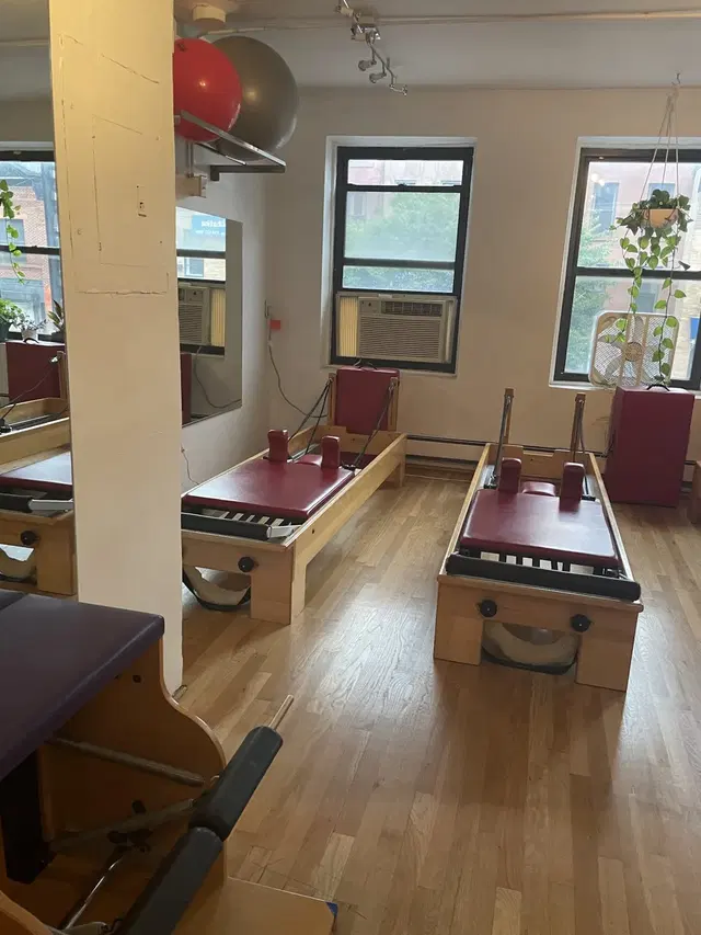 Pilates by Simona