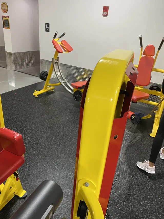Retro Fitness