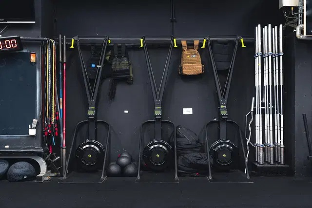 ACROSS FITNESS - CrossFit Nishi Azabu