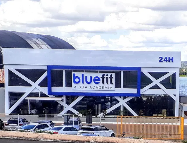 Academia BlueFit Lago