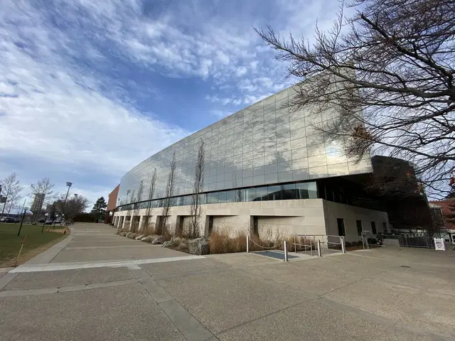 MIT Recreation - Zesiger Sports and Fitness Center