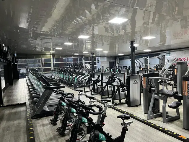 Athletic gym Calle 170