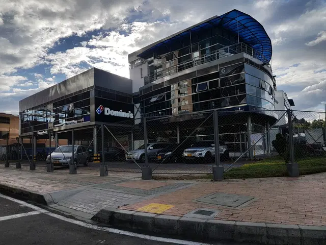 Athletic gym Calle 170