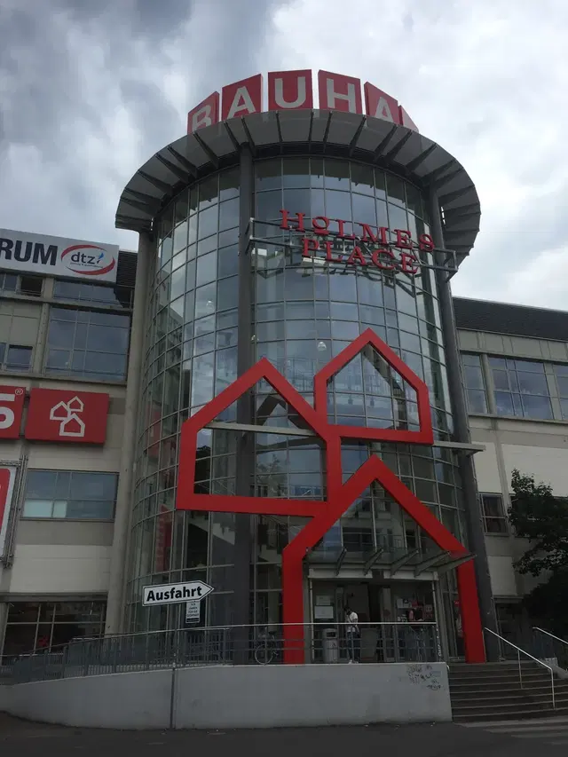 Holmes Place Berlin New World