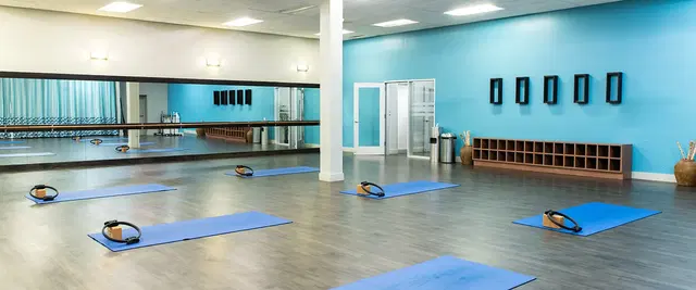 Onelife Fitness - Reston