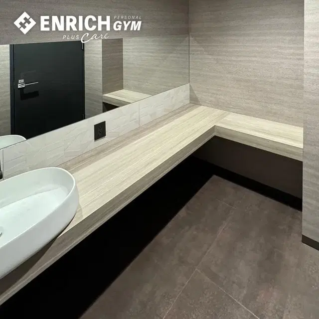 ENRICH PERSONAL GYM PLUS Care札幌店