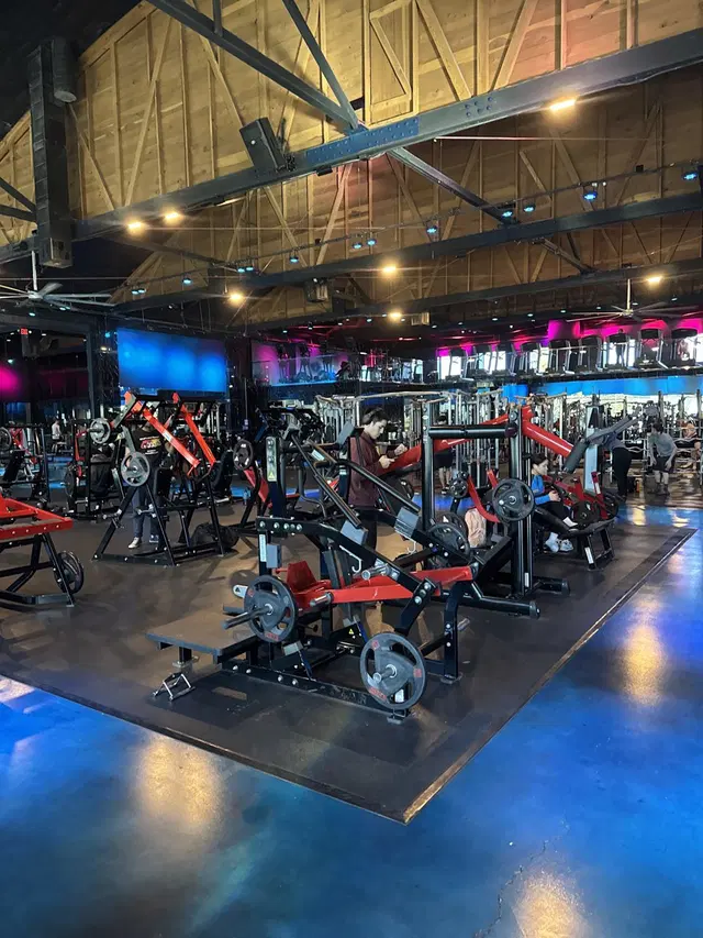 Speakeasy Fitness - North Hollywood