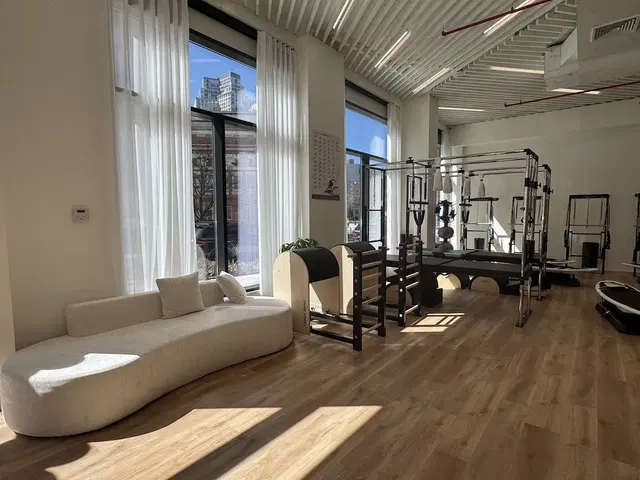 Lady Life Pilates [LIC] x Merrithew® Host Training Center