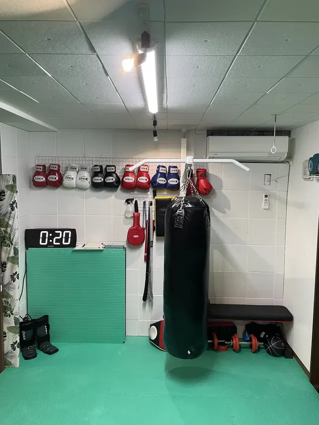 パーソナルミット(PERSONAL MITT)東京スカイツリー前店