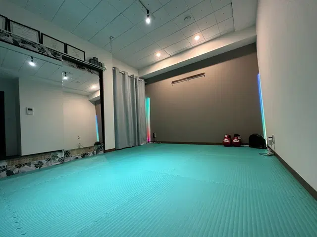 パーソナルミット(PERSONAL MITT)東京スカイツリー前店