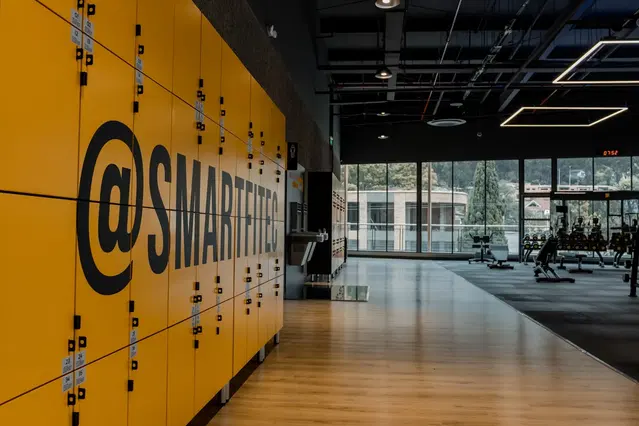 Gimnasio Smart Fit - MegaKywi Eloy Alfaro