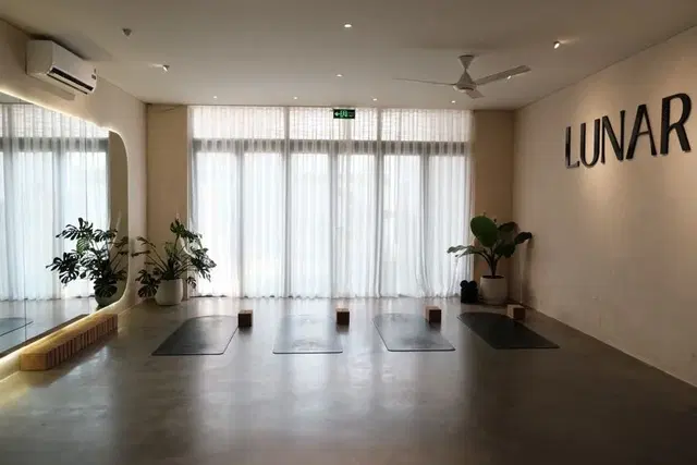 LUNAR Yoga studio