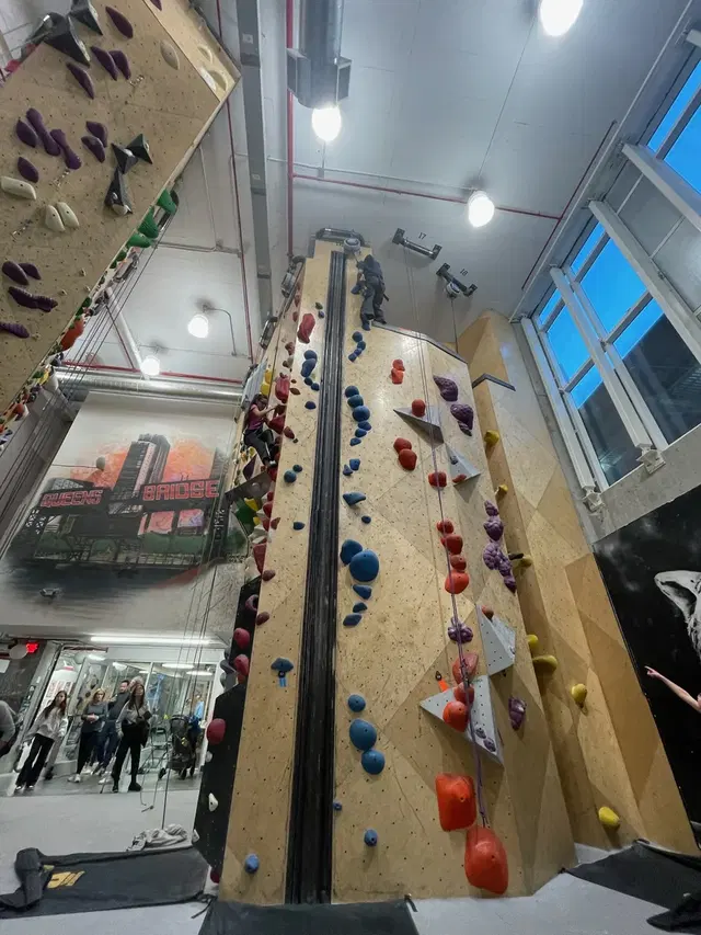 Brooklyn Boulders Queensbridge