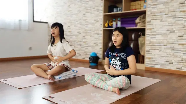 Colour Yoga