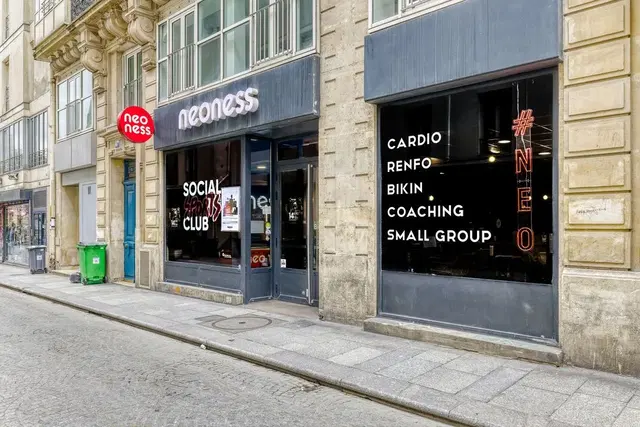 Neoness Chatelet-Montorgueil