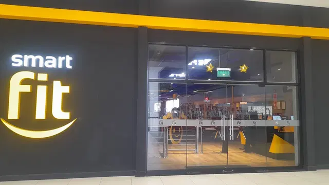 Gimnasio Smart Fit - Plaza Vea Alfonso Ugarte