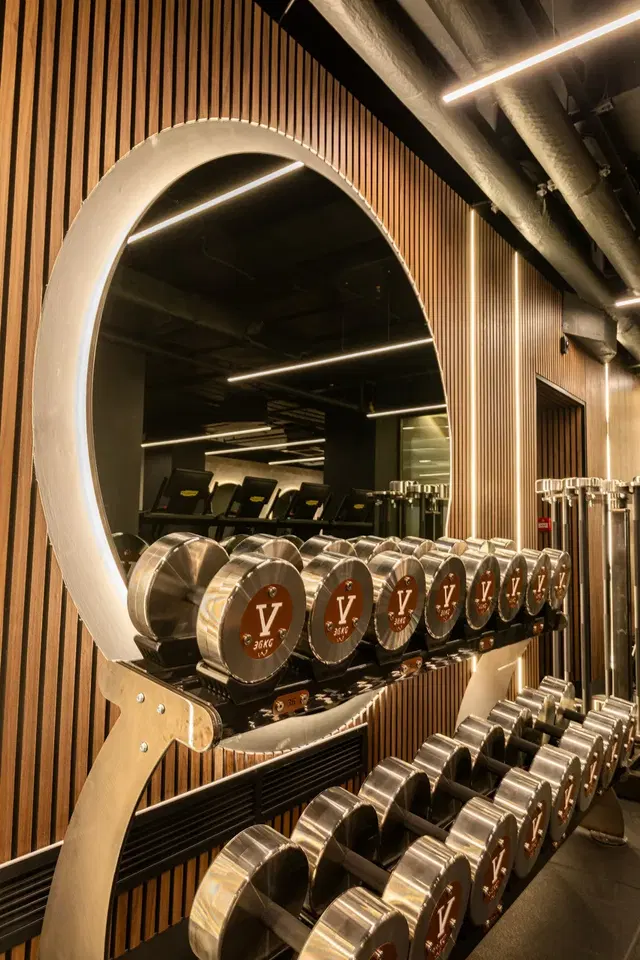 V Health Club