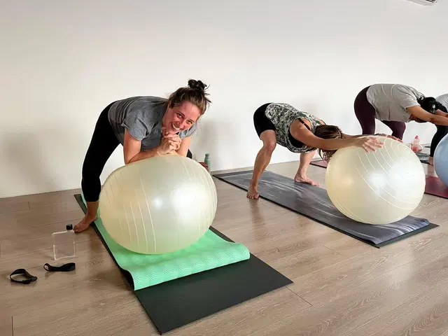 Evolvere Pilates Yoga Barre