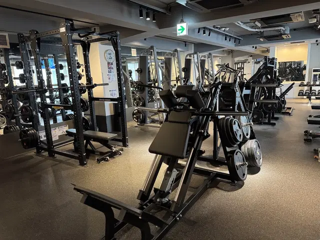 Anytime Fitness Higashi-matsubara