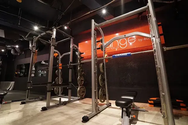 Orange Gym Rats by 4GS