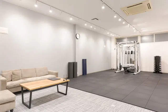 APT ROOM 千歳店