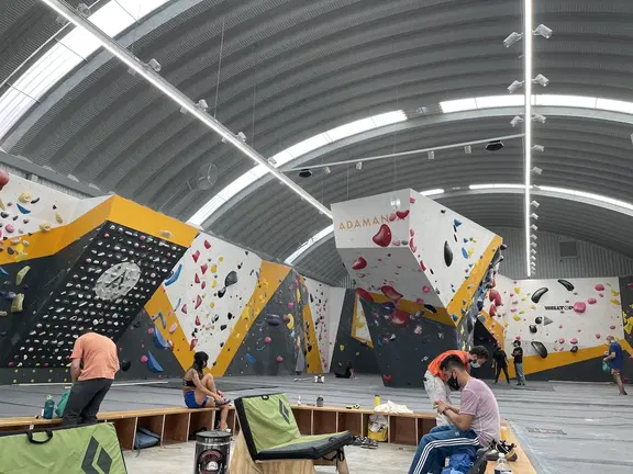 Adamanta Escandón - Climbing Gym