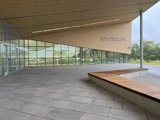 Long Bridge Aquatics & Fitness Center