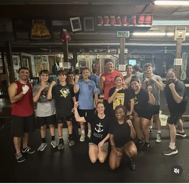 Anchor boxing