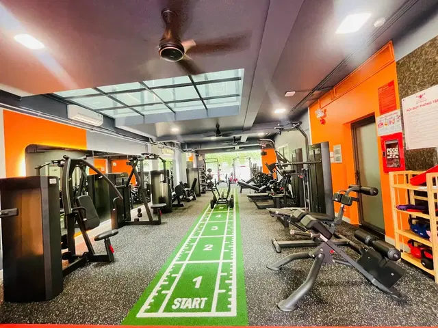 LEONTINA GYM FITNESS CHI NHÁNH 2 ( PHÒNG TẬP CỘNG HÒA, TÂN BÌNH)