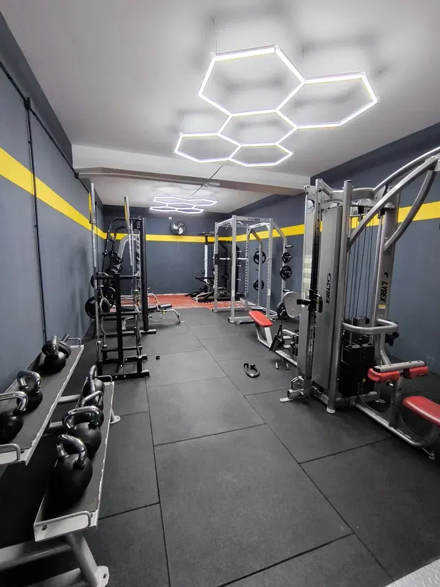 Estrato Fitness & Weightlifting