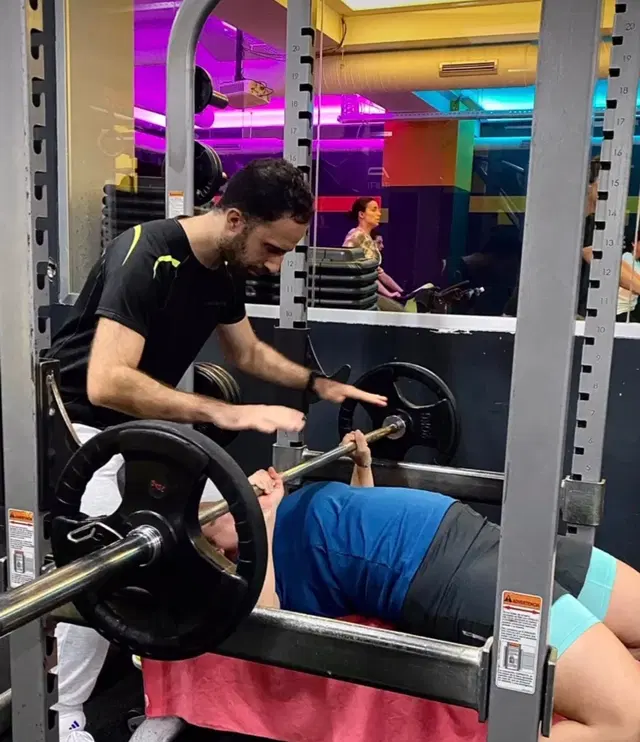 Estrato Fitness & Weightlifting