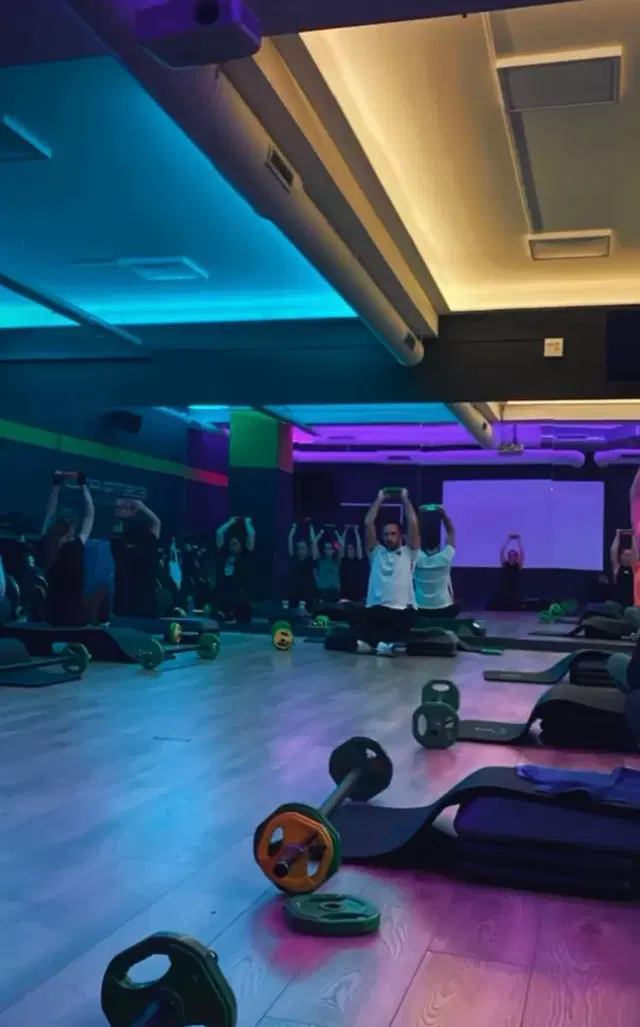 Estrato Fitness & Weightlifting