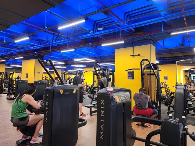 Academia Smart Fit - Shopping ID