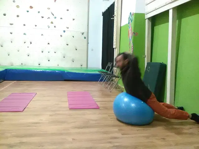 ASD BGOOD FREE CLIMBING