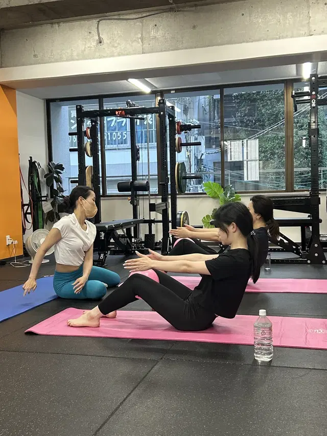セミパーソナルジムLAULE'A50Fitness 肥後橋店