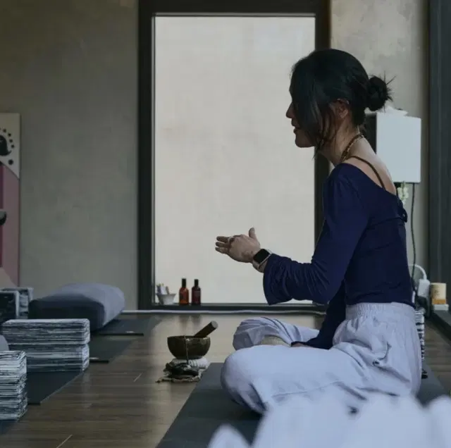 로투스요가 LOTUS YOGA
