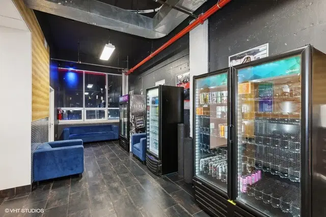 Crunch Fitness - Norwood